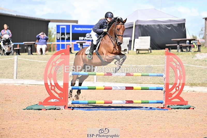 250827B-131647-00512 - Cls 4 Snr Newcomers 1.10m