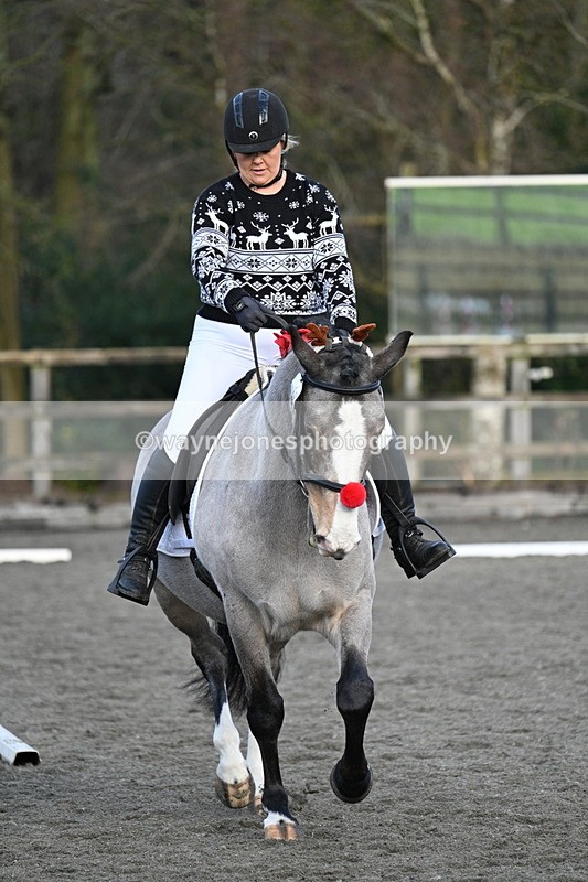 WJ7_5617 - Time 11:57 to 12:15