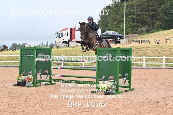 BPP_0036 - CLASS 25 SUN HOYS Redpost Equestrian Senior Foxhunter Second Round