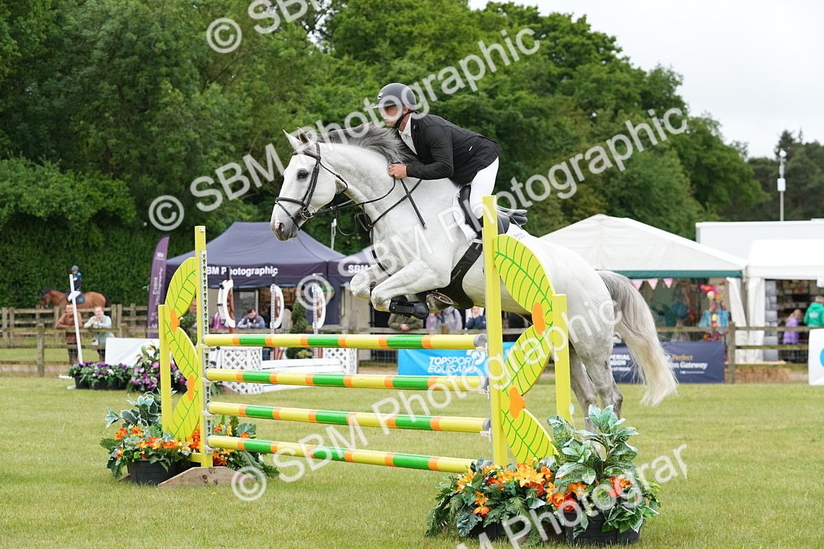 SBM_02086 - Class 200 - Martin Grant Homes Stakes 1.25m Open