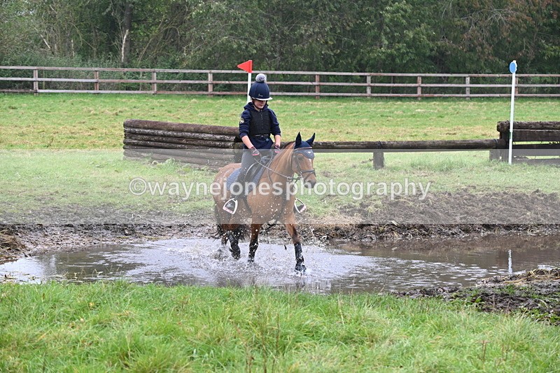 WJ6_9419 - Time at Photographer 14:46 to 14:57