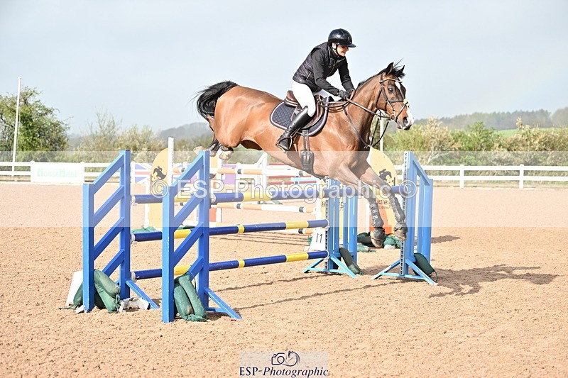 240407A-100457-04518 - Cls 26 National 1.30m Open