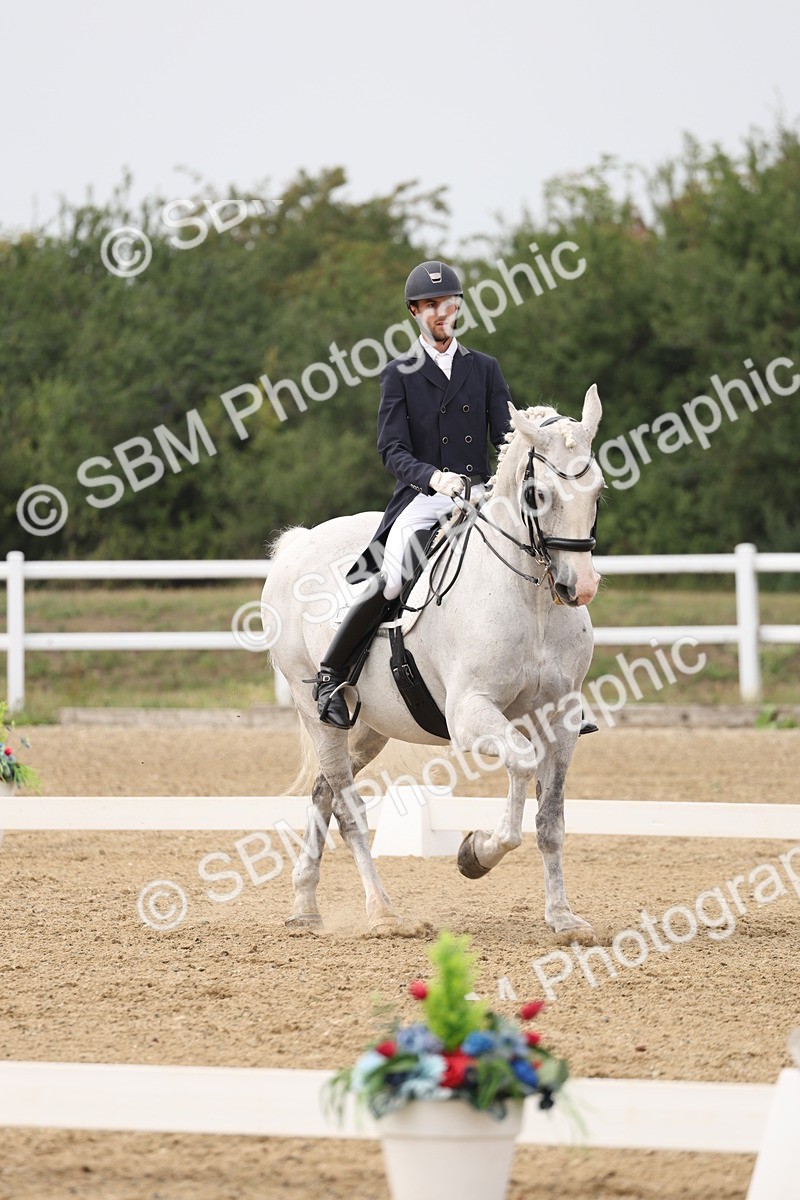 SBM_008176 - Class 10 - FEI INT I - 16.10-16.50