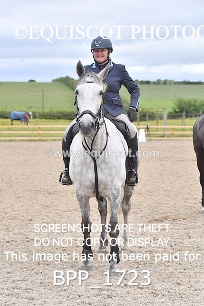 BPP_1723 - FRI CLASS 4 Senior Newcomers/ 1.10m Open