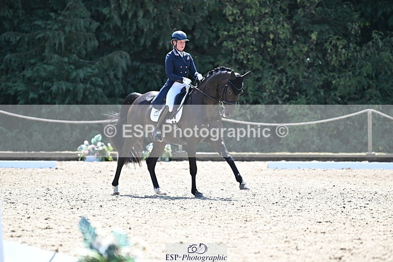 250810A-140202-07211 - 070-Abbie.NewburySeagry.Firstamour