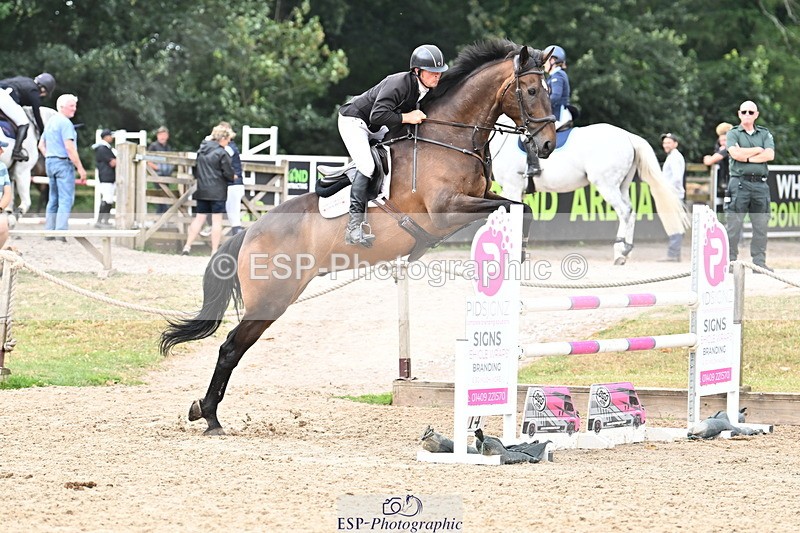 250706A-124157-18818 - Cls 48 Snr 1.05m Grand Prix