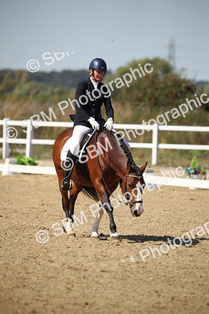 SBM_005791 - Class 11 - Novice 5 - 13.19-14.22