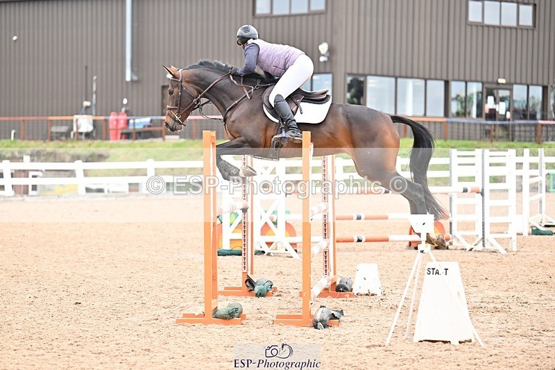 250917-123338-00476 - Cls 3 Snr 1.05m Open