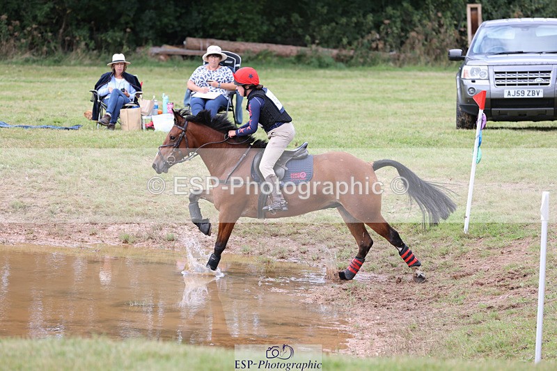 240825X-103851-31632 - 70cm XC 10.00 to 11.00