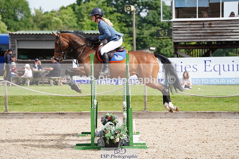 250613A-100254-01193 - Cls 9 85cm Amateur Quali