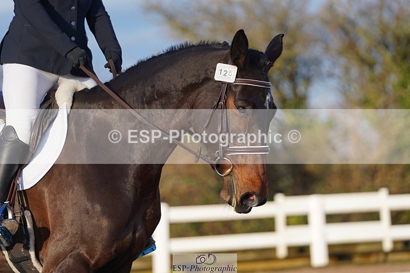 241214-105306-00267 - 125-Lysanne.Vase-Cafino