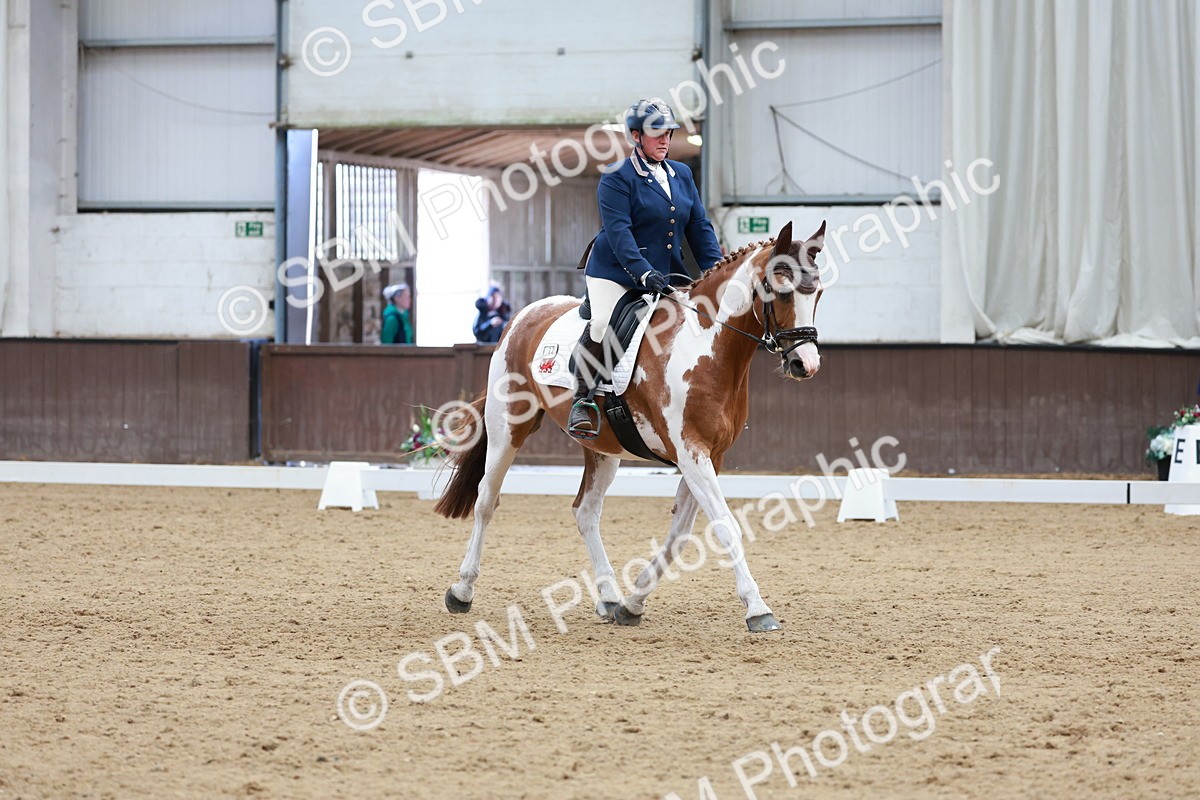 SBM_010060 - Class 6b - Novice 6 - 12.40-13.43