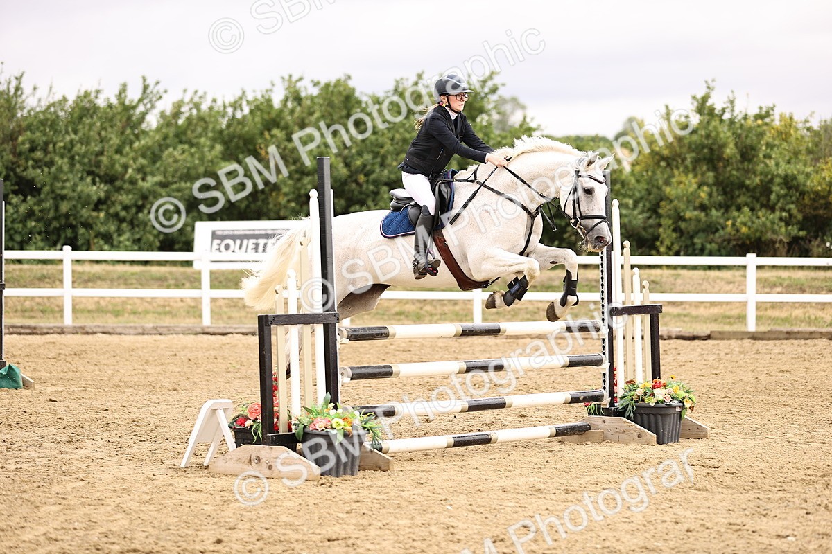 SBM_012887 - Class 13 - Senior British Novice - 90cm Open