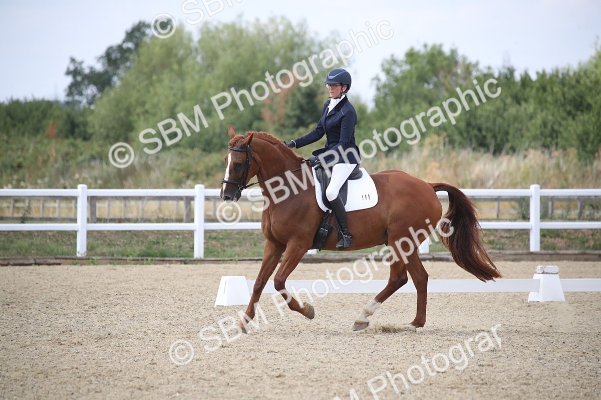 SBM_009020 - Novice 5 - 13.29-14.18