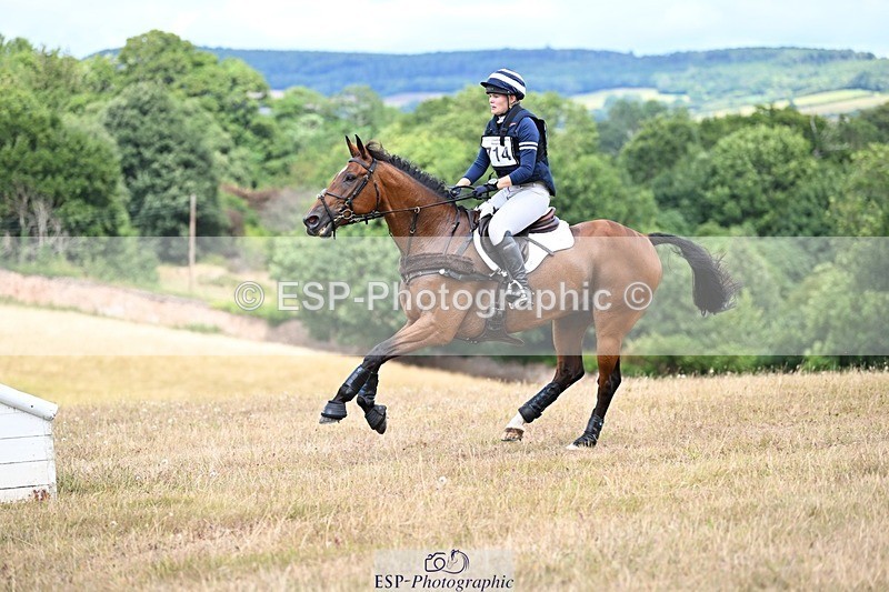 250803A-152307-16210 - P-714-Skye.Pleydell-Bouverie-SUPER.VISION