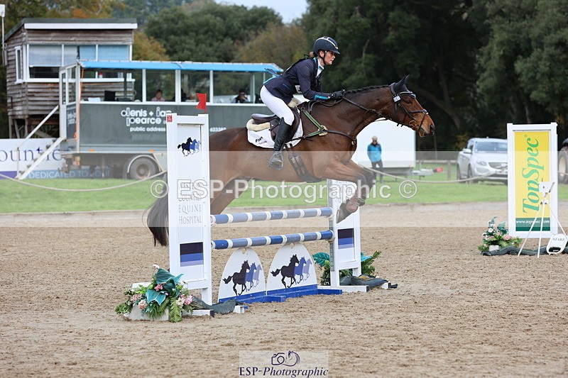 251026A-121837-24615 - F-487-Polly.McHardy