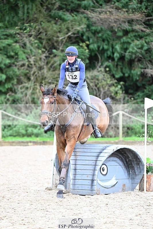 241116-132400-01556 - Cls 3 90-95cm