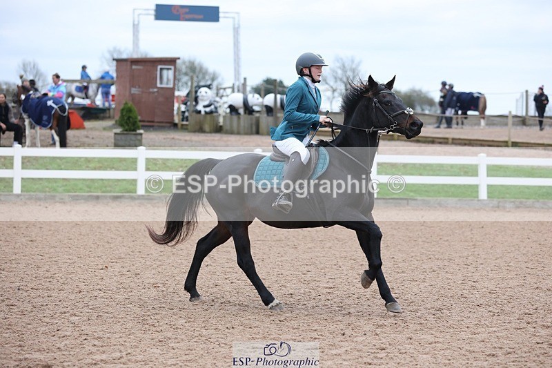 241116X-083944-00136 - Cls 03 Pony Intro 70cm