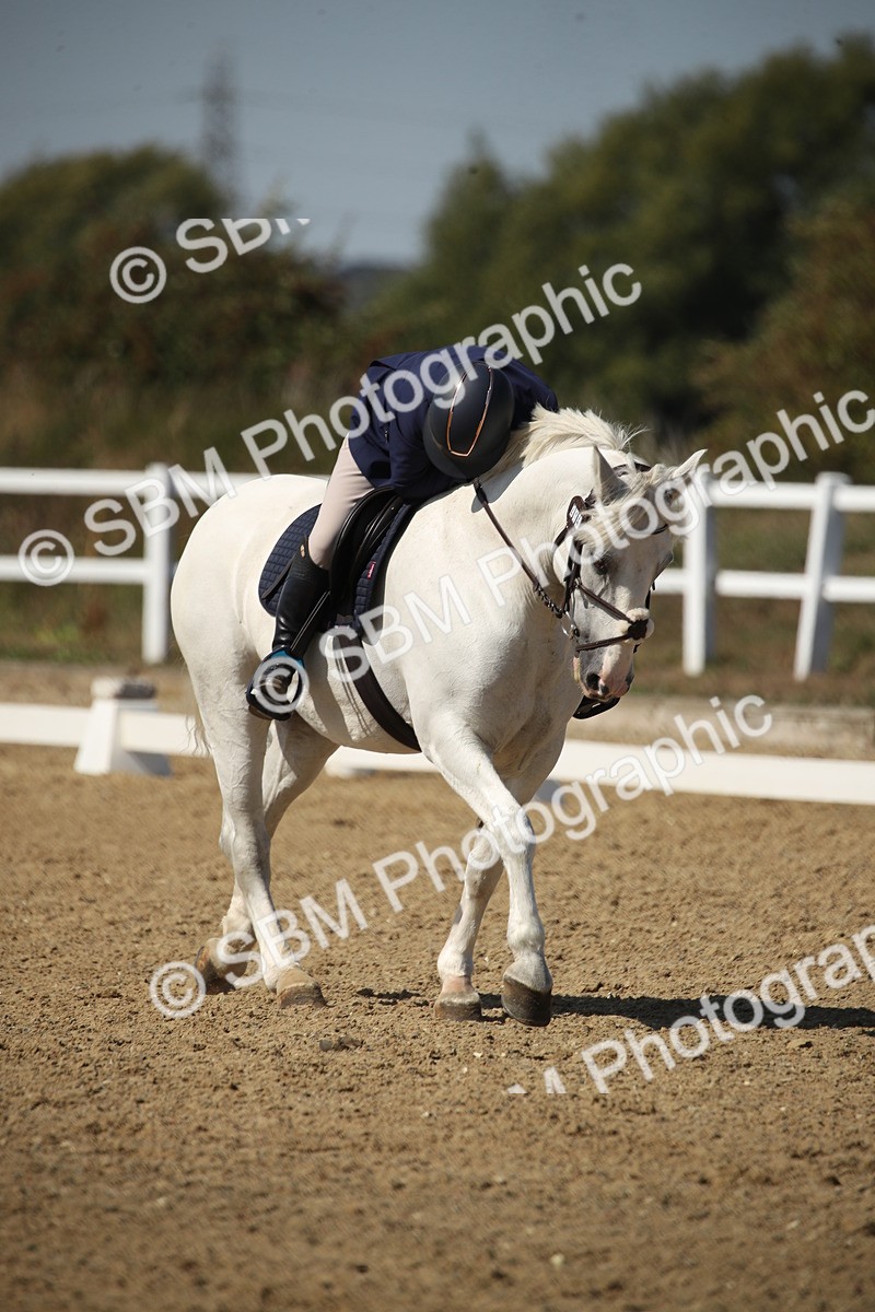 SBM_005811 - Class 11 - Novice 5 - 13.19-14.22