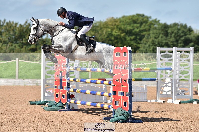 230810A-114012-00919 - Cls 9 Foxhunter