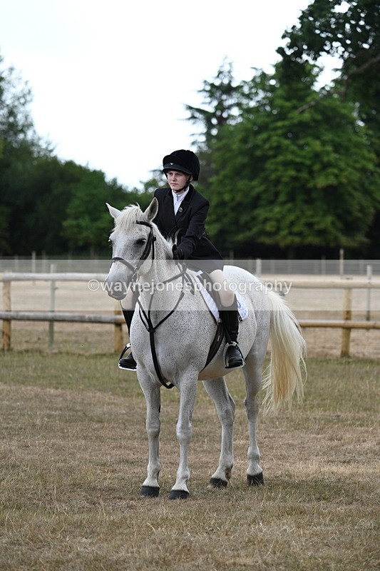 WJ7_1464 - Class 8 Ridden Veterans