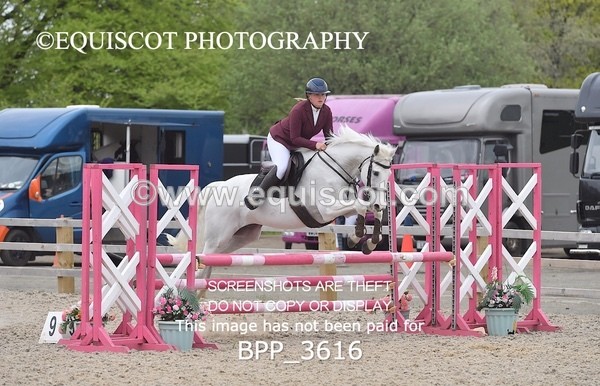 BPP_3616 - CLASS 4 - FRI - Senior BritiNovice/ 90cm Open