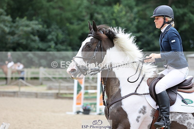 250705A-172934-16515 - Cls 37 1.05m Amateur Quali