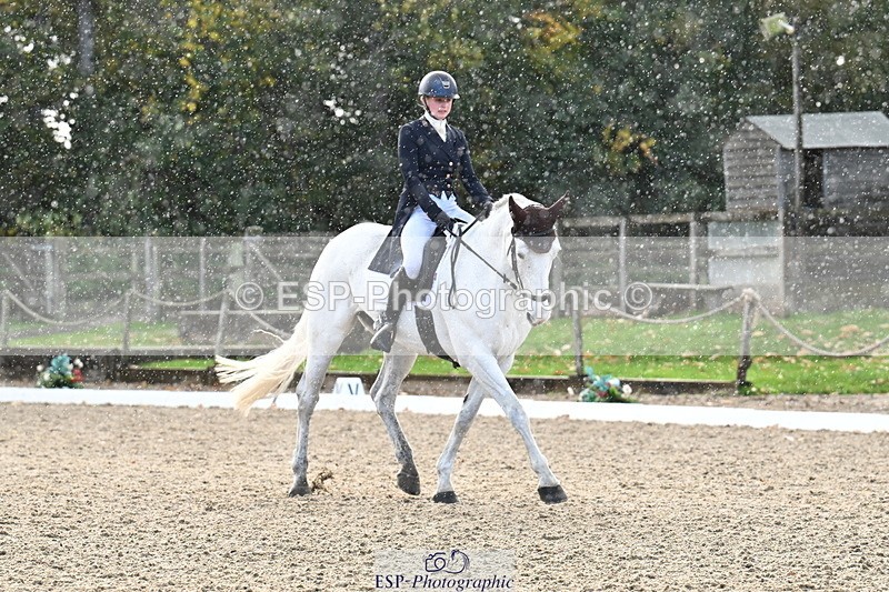 251023A-143802-05562 - B-153-Charlotte.Franck-Steier