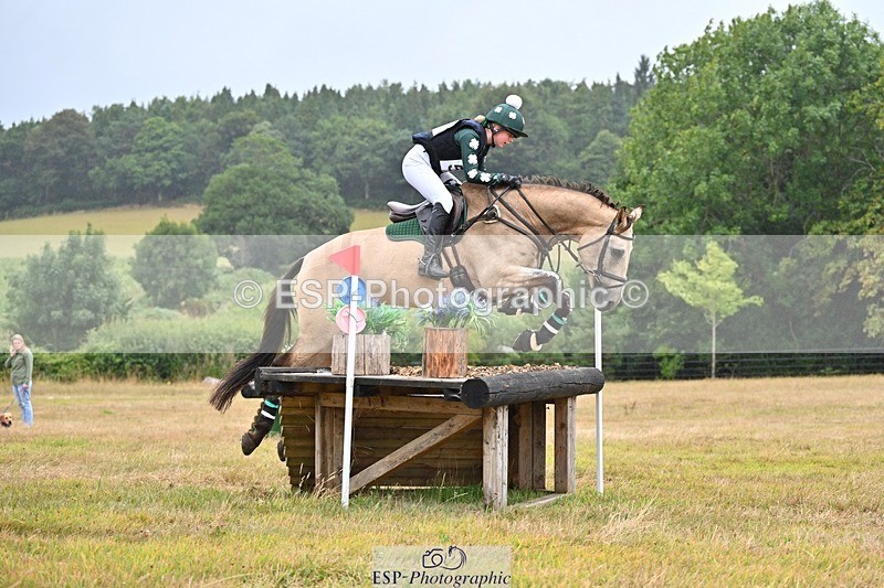 250803A-130708-14024 - M-572-Anaya.Stoneman-DUNTOATEE