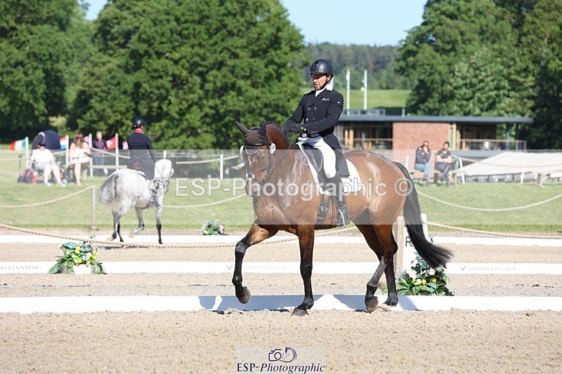 230526-092045-05047 - 354-TREWORDER-Michael_Owen-WEDTrotUp+DR