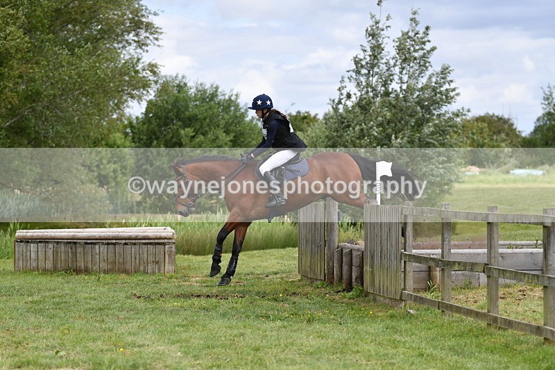 WJ5_3437 - Class 5 80cm Pairs