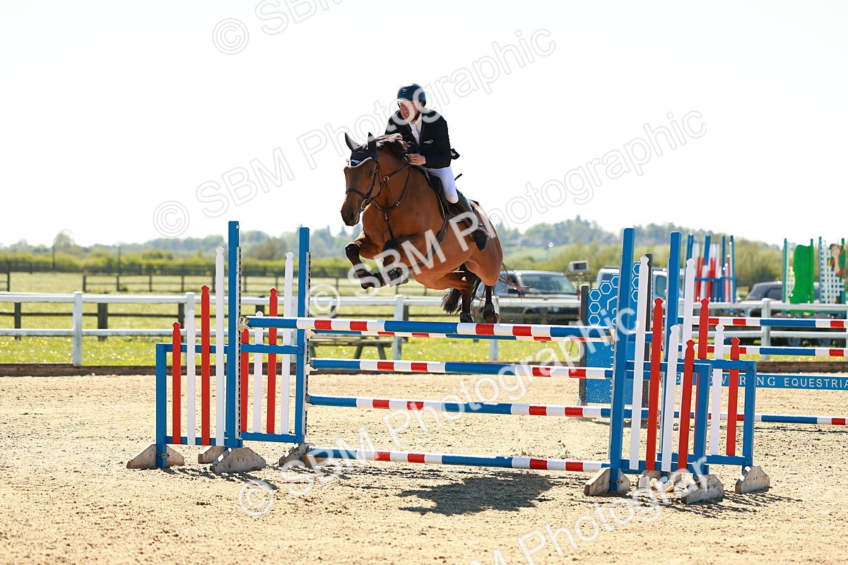 SBM_001700 - Class 5 - Senior Foxhunter - 1.20m