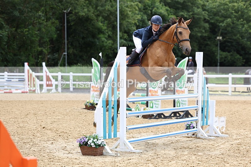 3E7A6199 - Class 4: Senior British Novice/90cm open