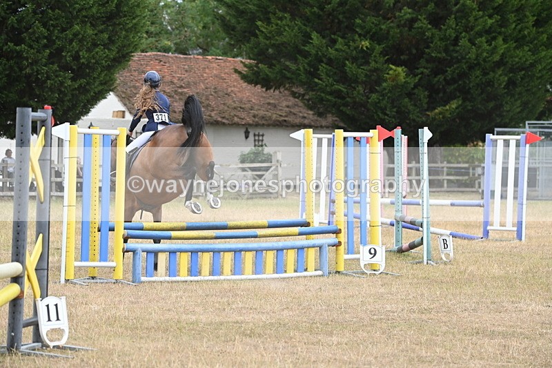 WJ6_0863 - Class 14 Intermediate Jumping 75cm