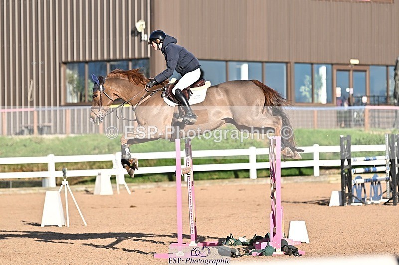 241120X-135421-00642 - Cls 05A&B Snr Fox & 120 Open