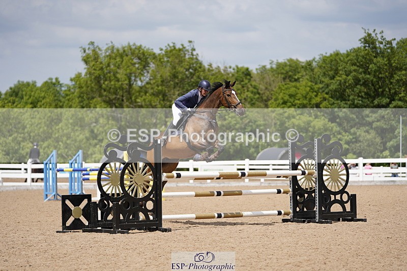 230528A-135726-07586 - Cls 34 1.05m Amateur Quali