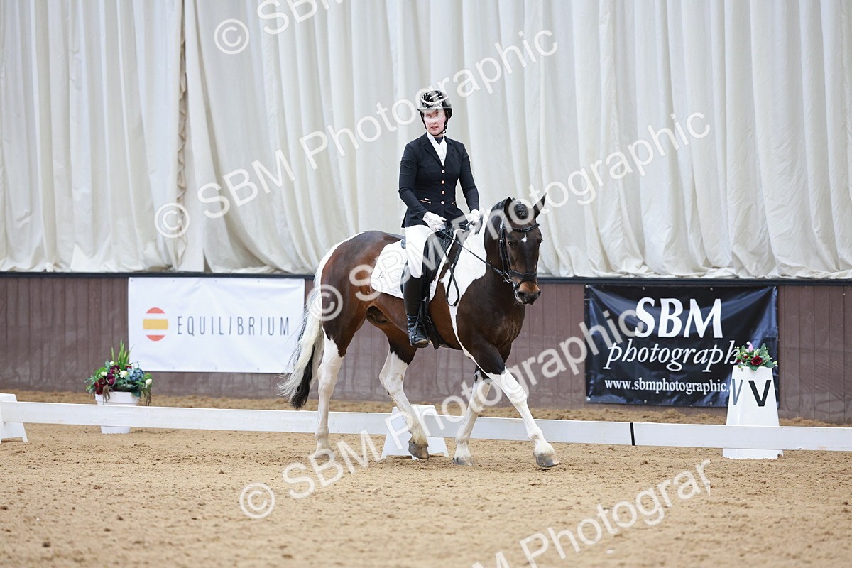 SBM_008806 - Class 6b - Novice 6 - 11.02-12.19