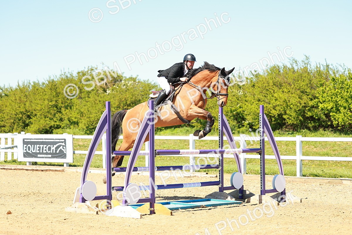 SBM_001476 - Class 4 - Senior Newcomers 1.10m