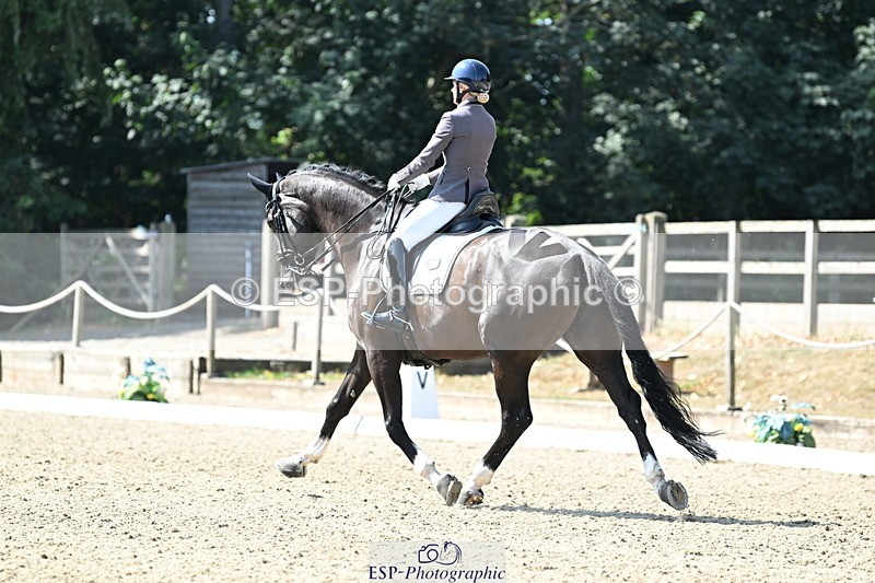 250810A-113010-05982 - 119-Lucy.BakerLast.Dancer