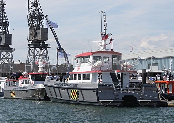 090616 TURBINE TRANSFERS IMG_2172 - SEAWORK EXHIBITION - June 2009