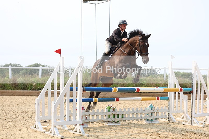3E7A2627 - Class 9: Senior 1.15m Open