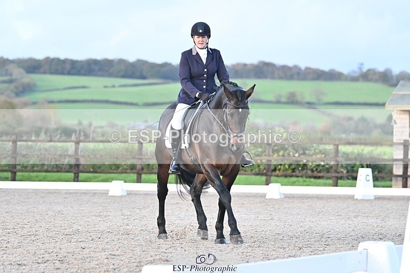 231105-160747-04030 - Cls 4 Novice 24 15.24 to 16.35 break