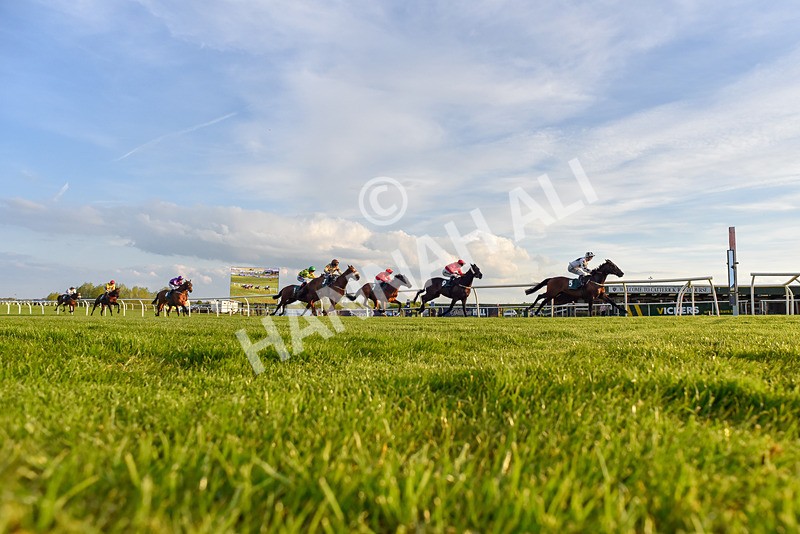 300424-Race 5-Bowman-4220 - Race 5