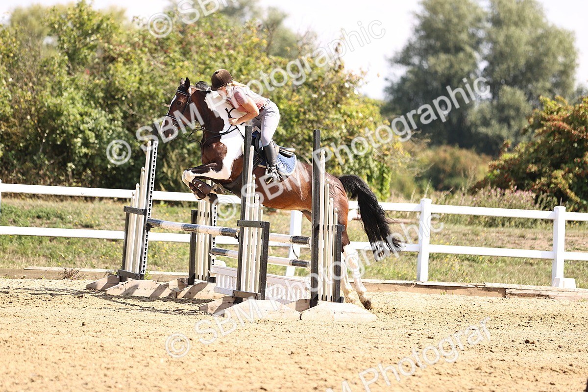 SBM_005964 - Class 9 - Senior British Novice - 90cm