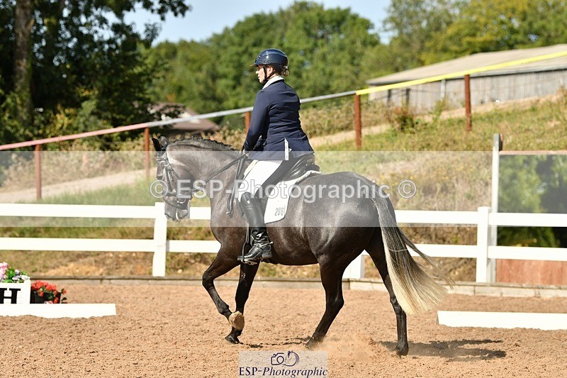 250817-160541-11461 - 206-Mel.NorthwoodBarnridge.Flying.Solo