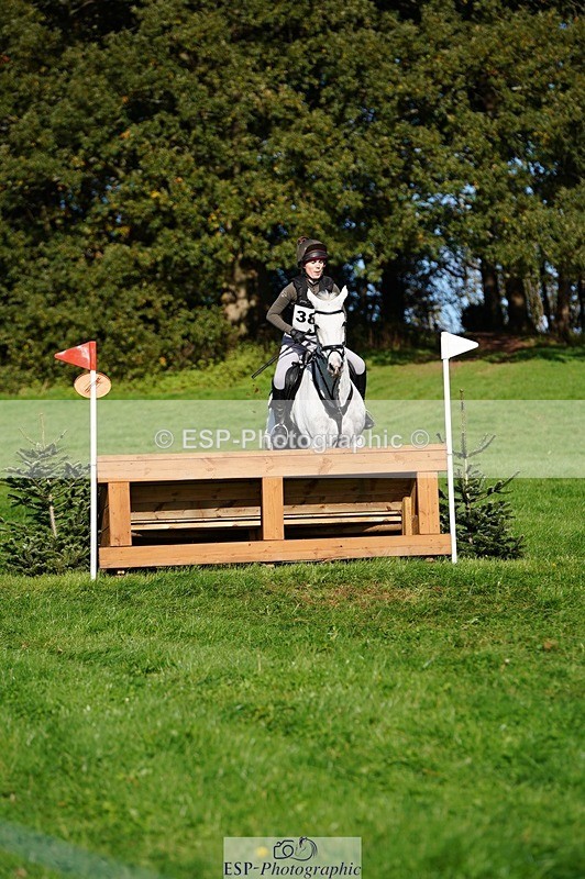 241026-115710-13160 - 389-Sophie.Hilliard-SILVER.LEADER
