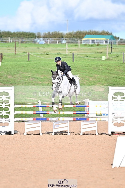 260923B-155217-01073 - Cls 06 Snr Fox & 1.20m Open