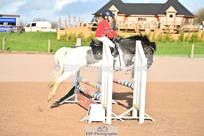 241201X-112501-00833 - Cls 17AB & 18 70cm