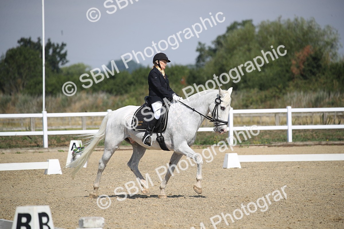 SBM_005972 - Novice 5 - 8.30.10.39