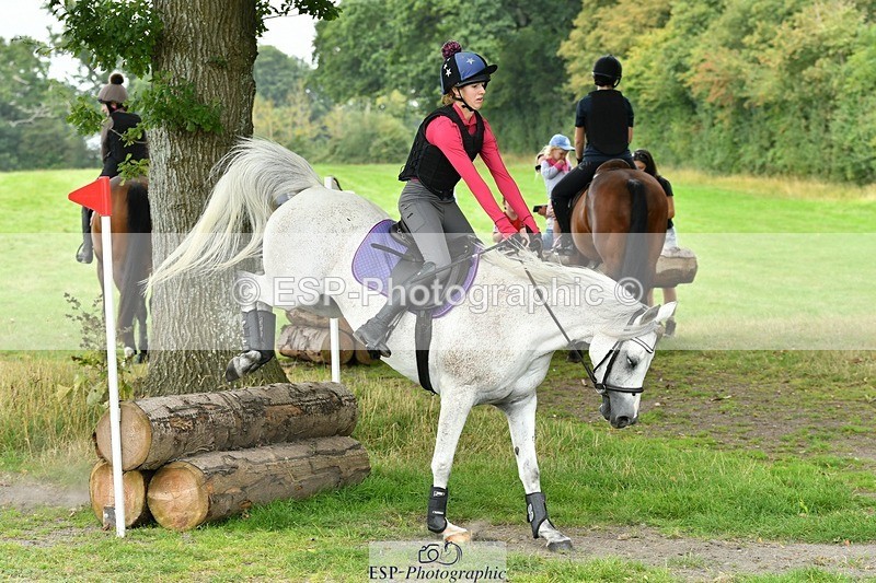 230817-125617-00763 - Theo's 1st Group - XC